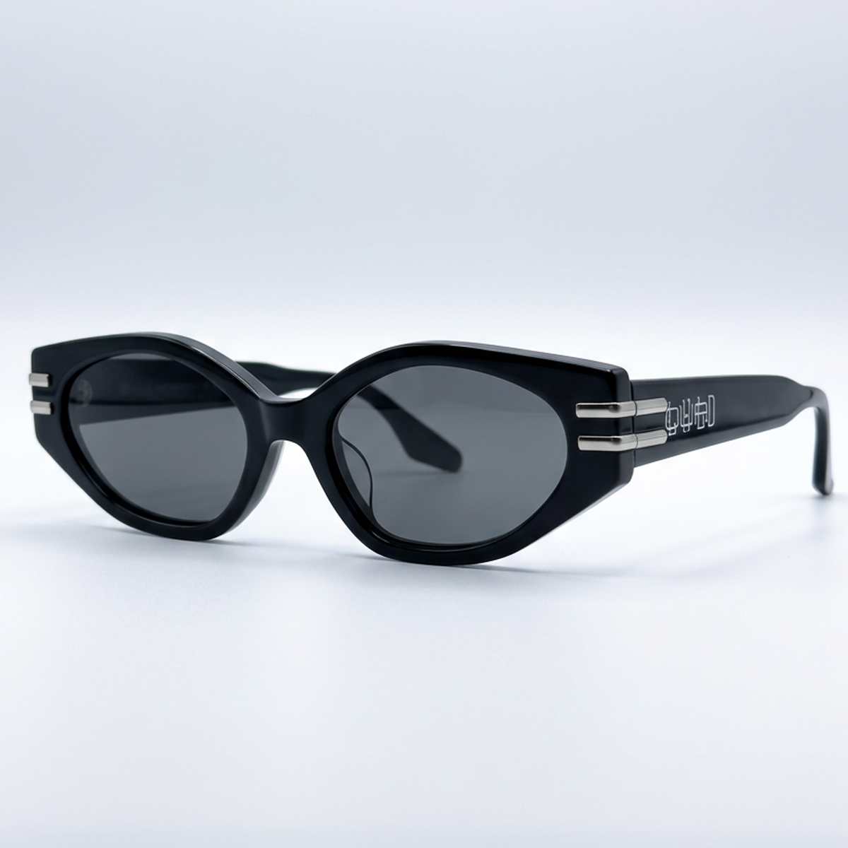 SHADES | 001
