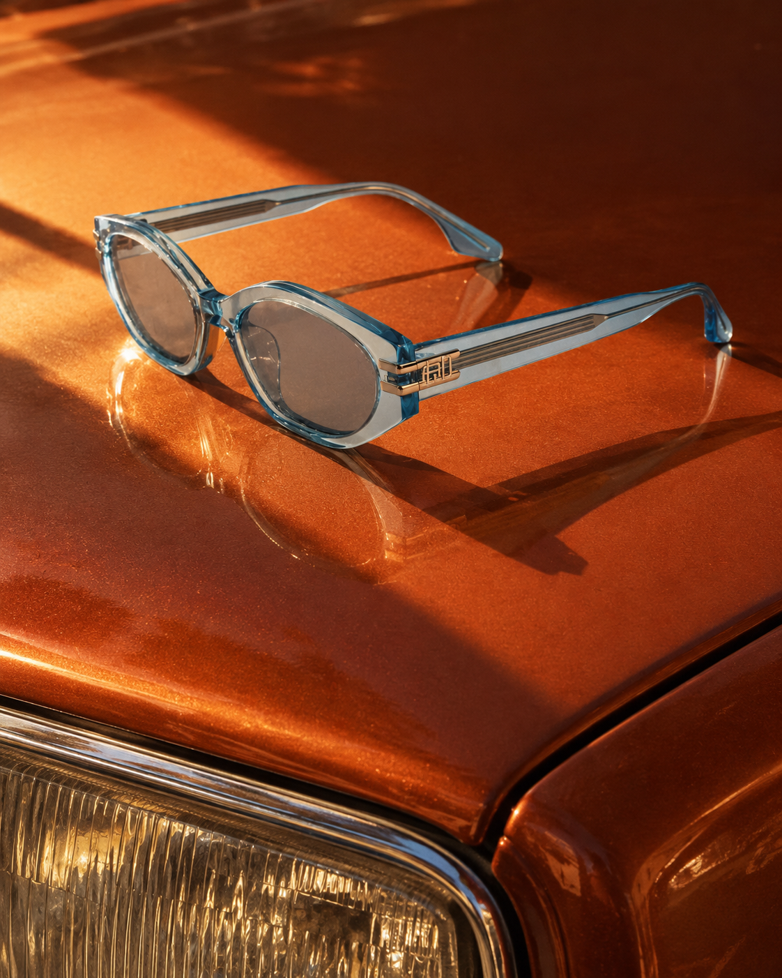 SHADES | 001
